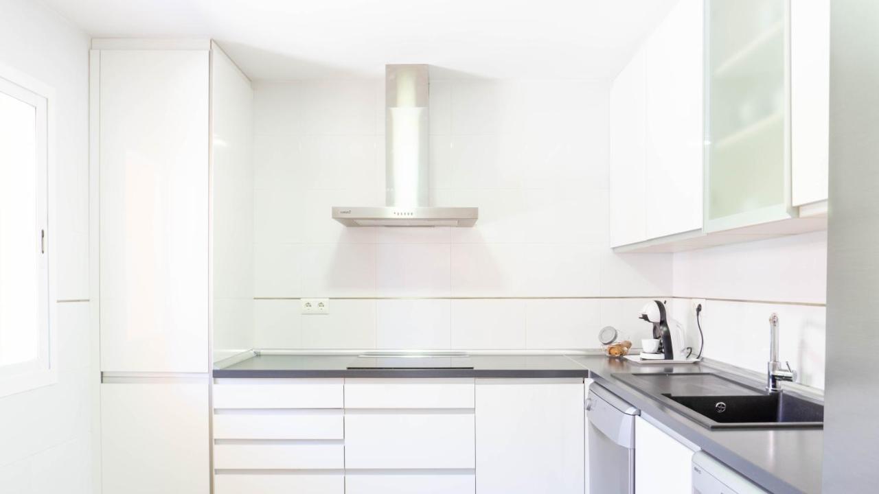 فيلا بيناخارافيفي Luxury Modern House Malaga المظهر الخارجي الصورة