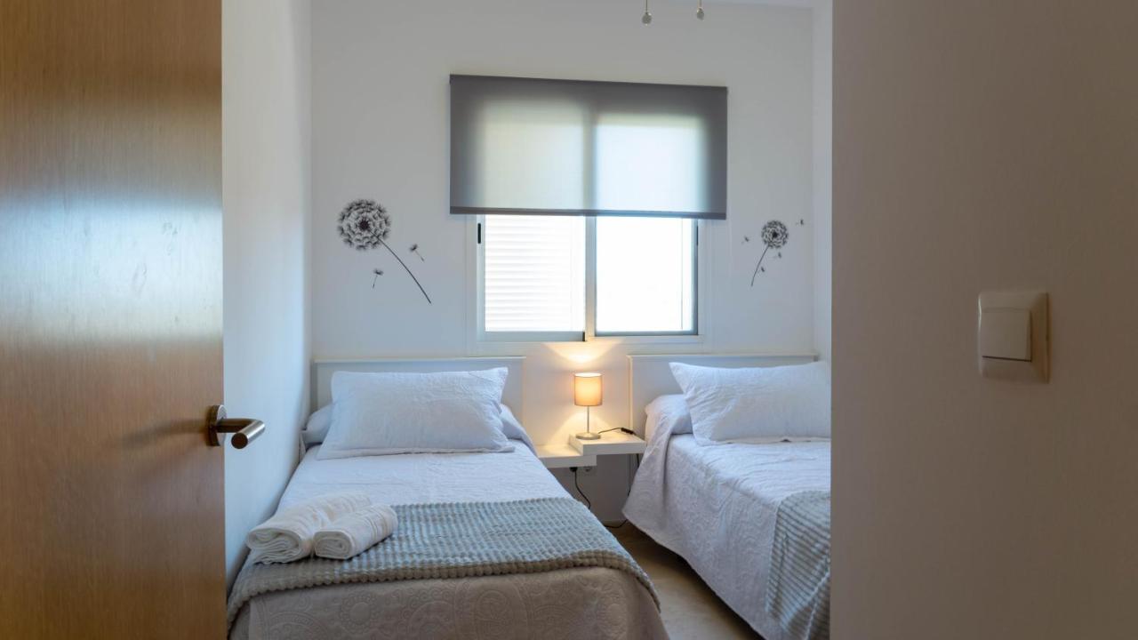 فيلا بيناخارافيفي Luxury Modern House Malaga المظهر الخارجي الصورة