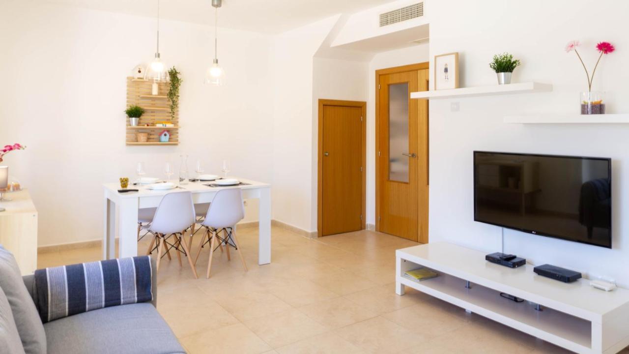 فيلا بيناخارافيفي Luxury Modern House Malaga المظهر الخارجي الصورة